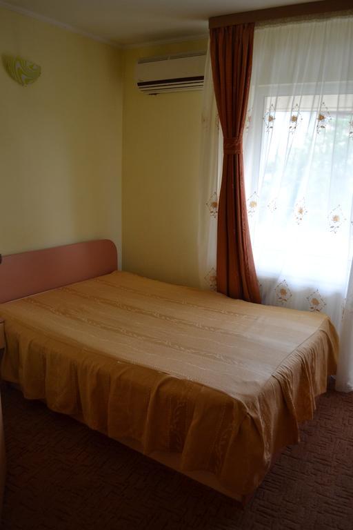 Pension Coral Baia Mare Quarto foto
