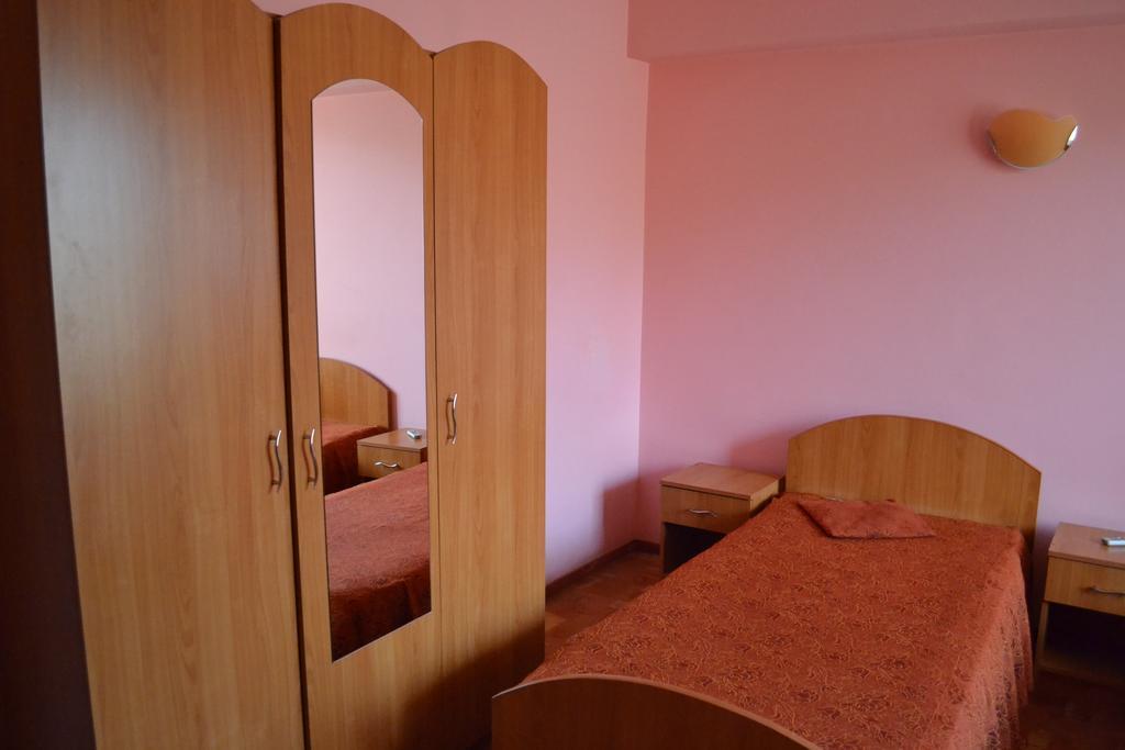 Pension Coral Baia Mare Quarto foto