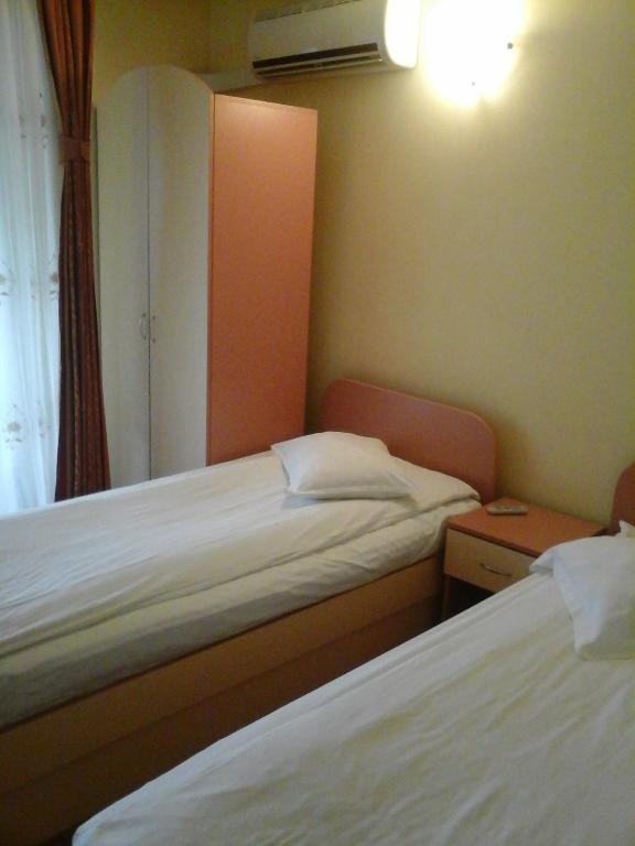 Pension Coral Baia Mare Quarto foto